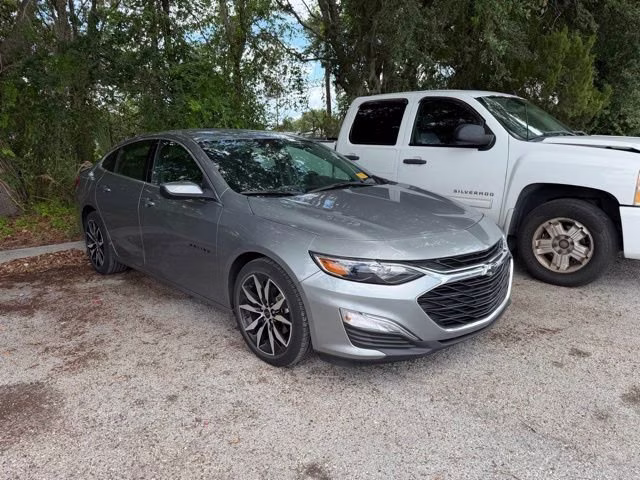 2023 Sterling Gray Metallic Chevrolet Malibu RS FWD Sedan