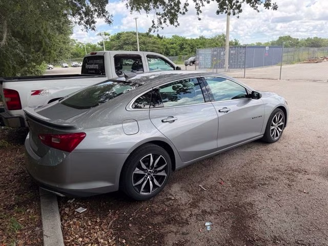 2023 Sterling Gray Metallic Chevrolet Malibu RS FWD Sedan