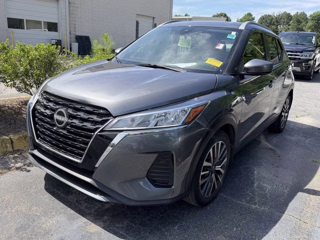 2023 Gun Metallic Nissan Kicks SV FWD SUV