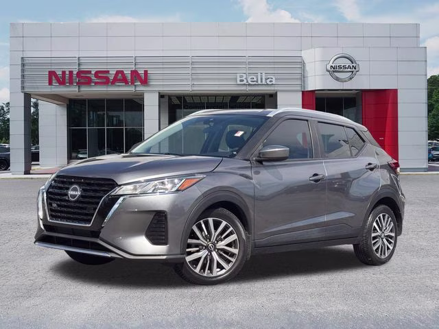 2023 Gun Metallic Nissan Kicks SV FWD SUV