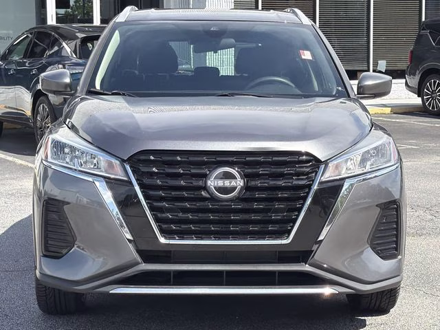 2023 Gun Metallic Nissan Kicks SV FWD SUV