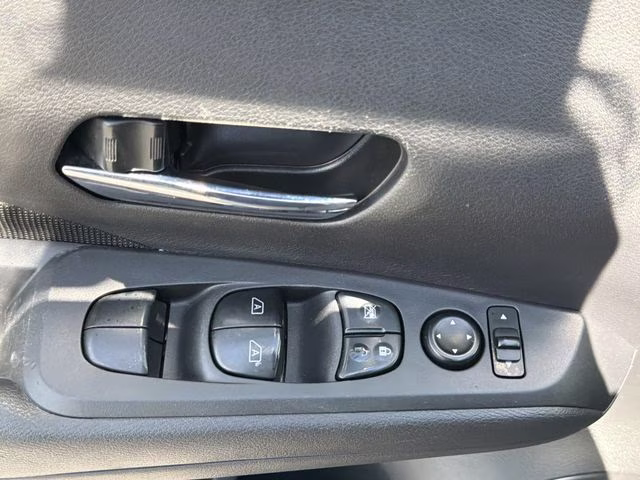 2023 Gun Metallic Nissan Kicks SV FWD SUV