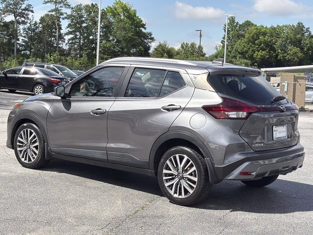 2023 Gun Metallic Nissan Kicks SV FWD SUV