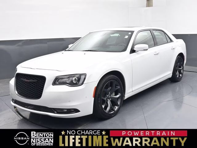2023 Bright White Clearcoat Chrysler 300 S RWD Sedan