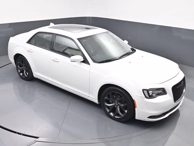 2023 Bright White Clearcoat Chrysler 300 S RWD Sedan