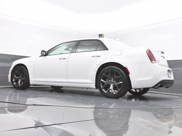 2023 Bright White Clearcoat Chrysler 300 S RWD Sedan
