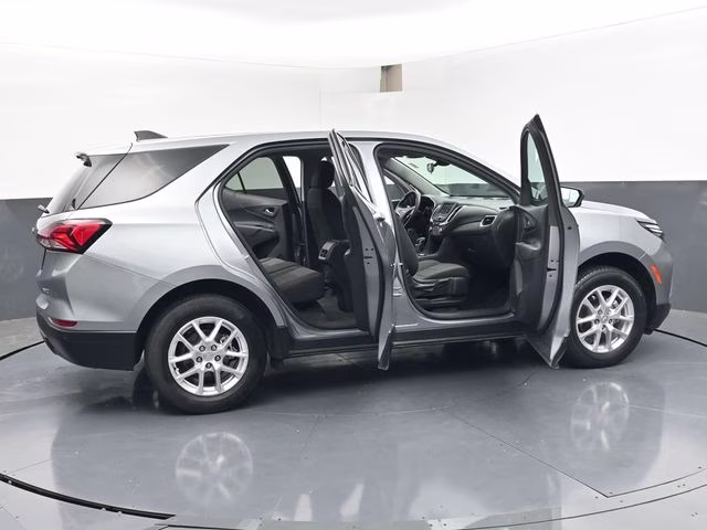2024 Sterling Gray Metallic Chevrolet Equinox LT AWD SUV