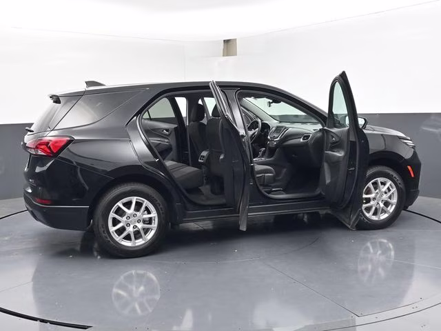 2024 Mosaic Black Metallic Chevrolet Equinox LT AWD SUV