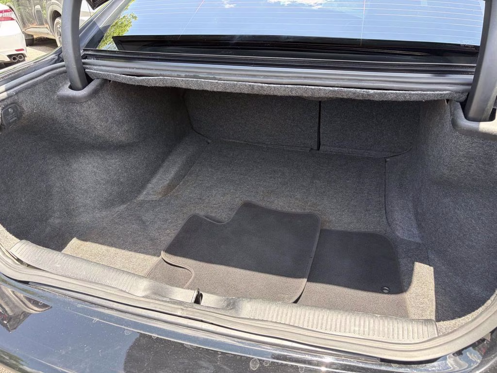 2022 Pitch Black Clearcoat Dodge Charger R/T Scat Pack RWD Sedan