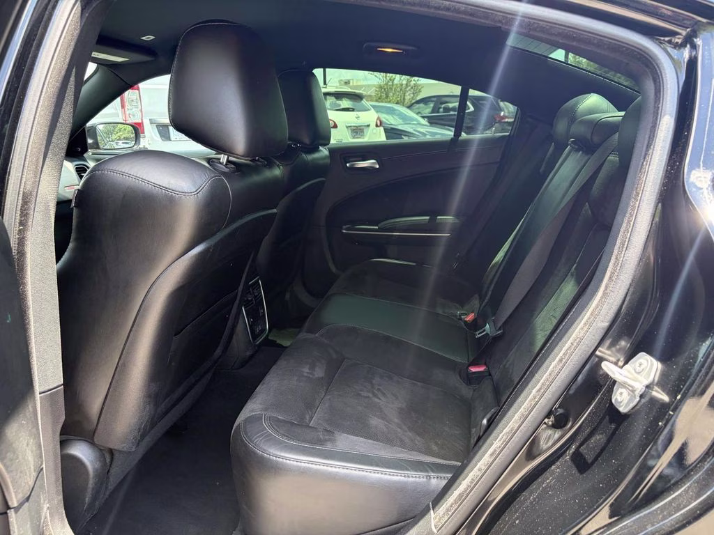 2022 Pitch Black Clearcoat Dodge Charger R/T Scat Pack RWD Sedan
