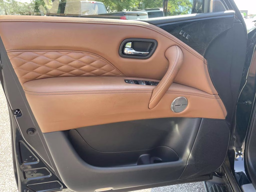 2024 Mineral Black INFINITI QX80 Sensory 4X4 SUV