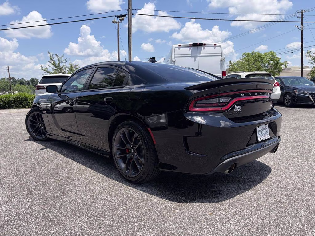 2022 Pitch Black Clearcoat Dodge Charger R/T Scat Pack RWD Sedan