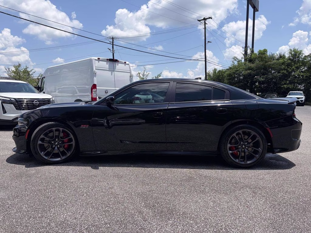 2022 Pitch Black Clearcoat Dodge Charger R/T Scat Pack RWD Sedan