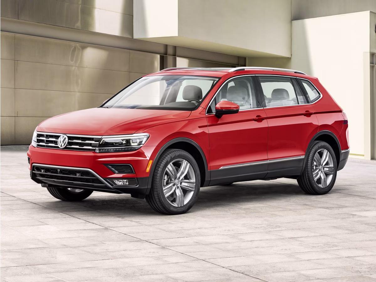 2018 Gray Volkswagen Tiguan 2.0T SEL FWD SUV