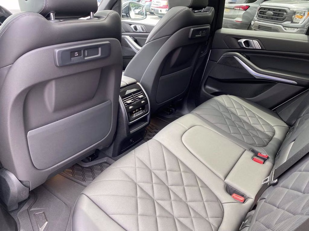 2023 Alpine White BMW X5 xDrive40i AWD SUV
