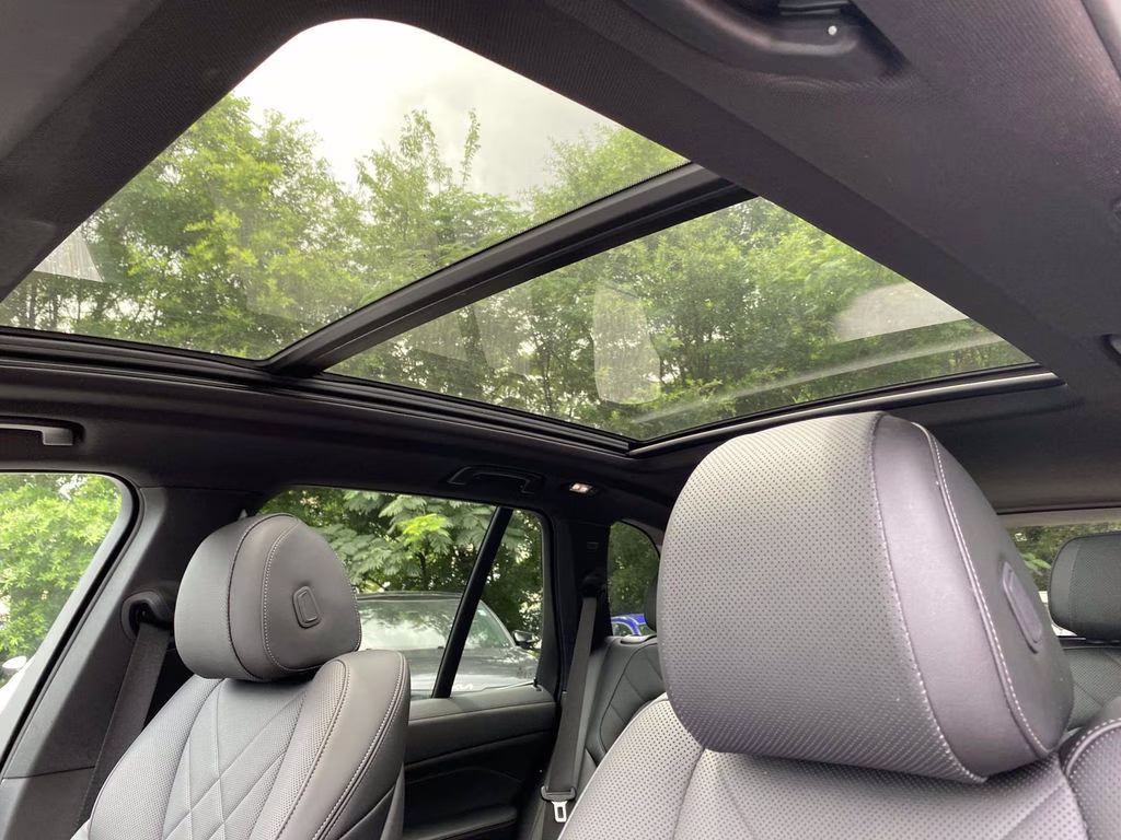 2023 Alpine White BMW X5 xDrive40i AWD SUV