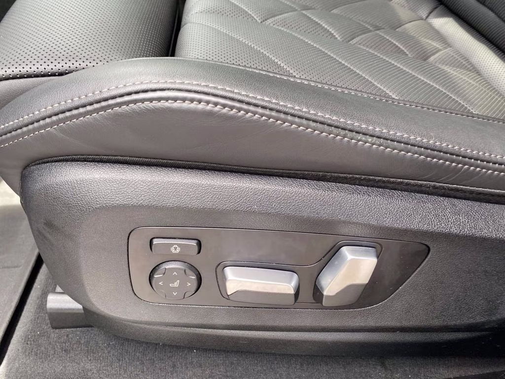 2023 Alpine White BMW X5 xDrive40i AWD SUV