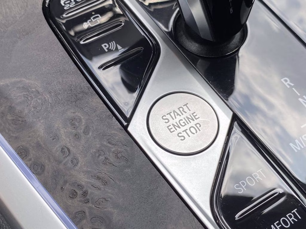 2023 Alpine White BMW X5 xDrive40i AWD SUV