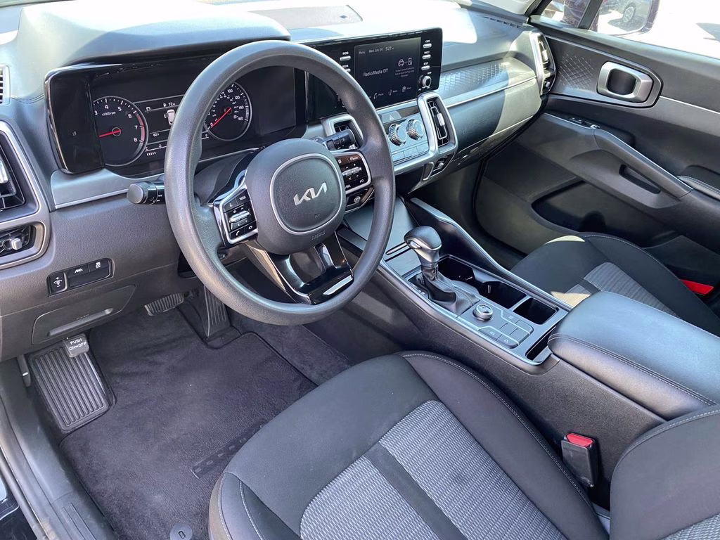 2022 Ebony Black Kia Sorento LX FWD SUV