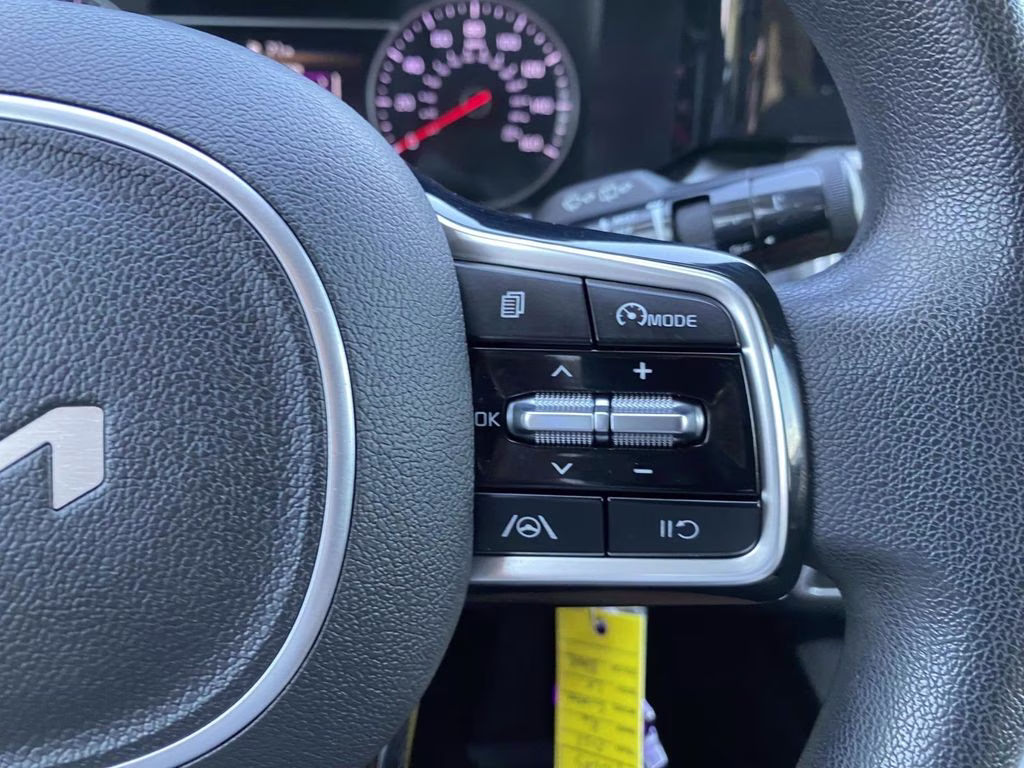 2022 Ebony Black Kia Sorento LX FWD SUV