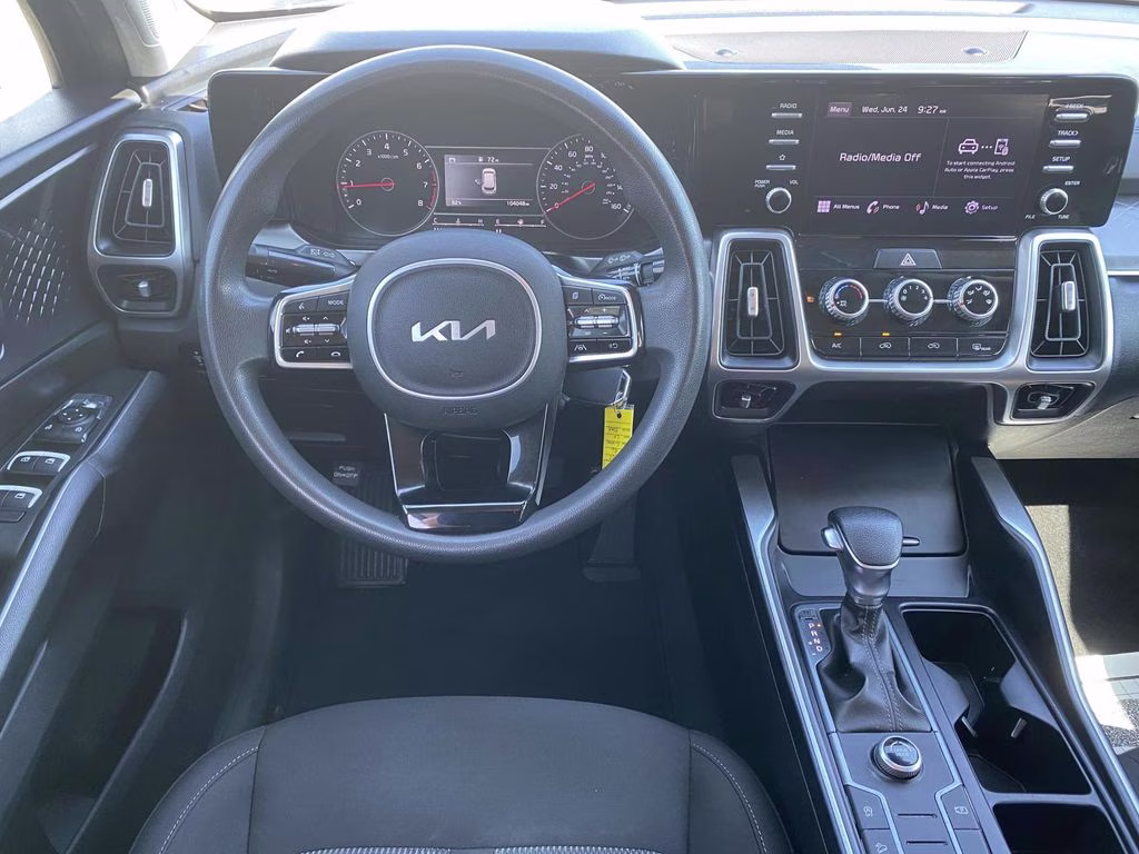 2022 Ebony Black Kia Sorento LX FWD SUV