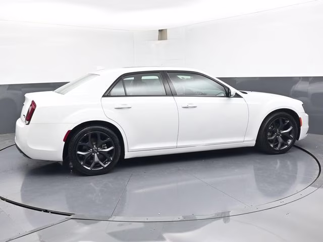 2023 Bright White Clearcoat Chrysler 300 S RWD Sedan