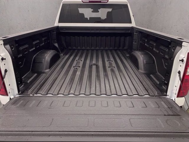 2026 Summit White Chevrolet Silverado 2500HD Custom 4X4 Truck