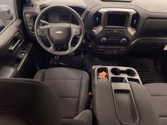 2026 Summit White Chevrolet Silverado 2500HD Custom 4X4 Truck