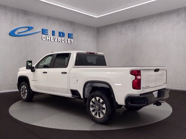2026 Summit White Chevrolet Silverado 2500HD Custom 4X4 Truck