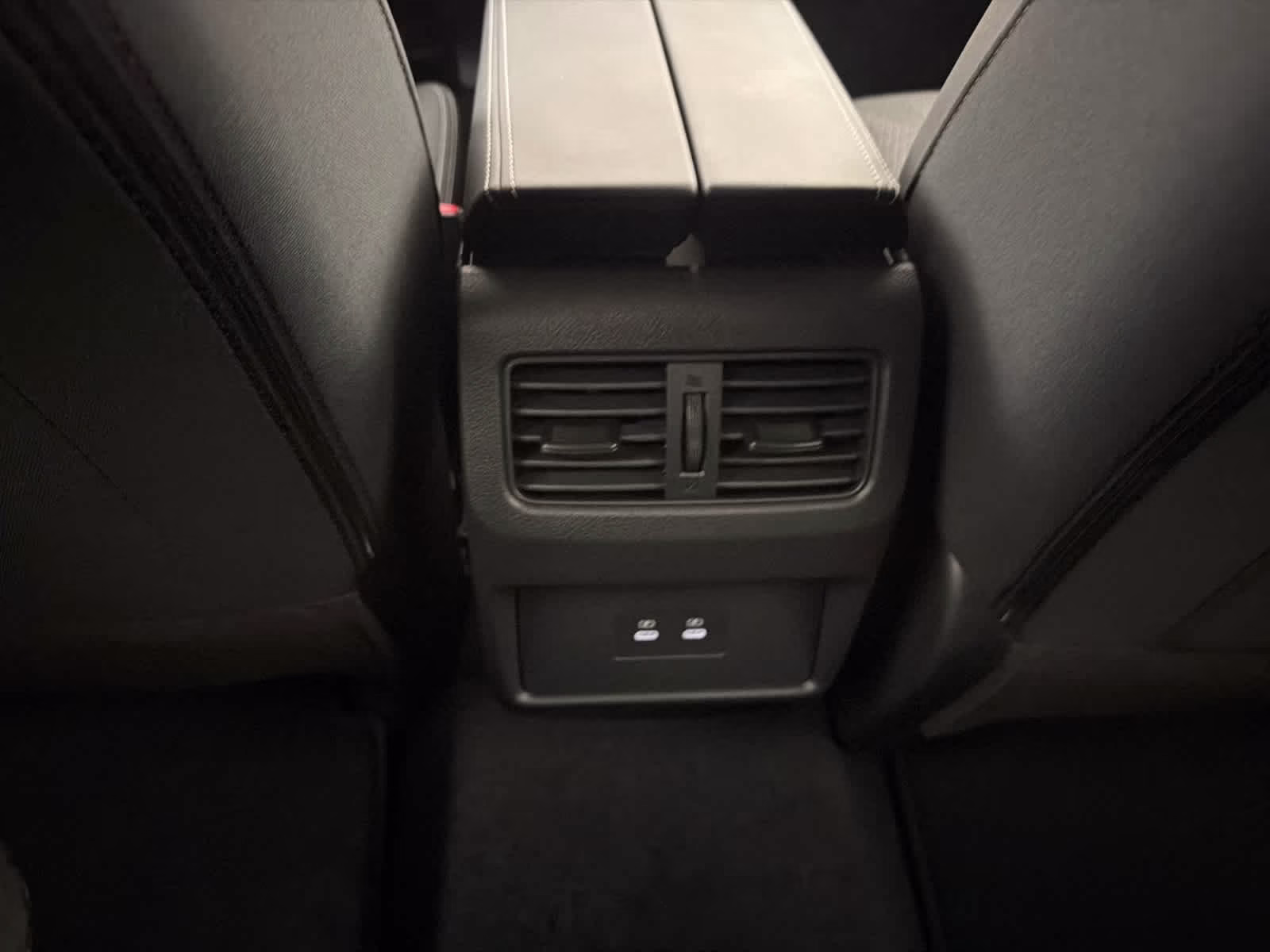 2026 Everest White Pearl Tricoat Nissan Rogue SV FWD SUV