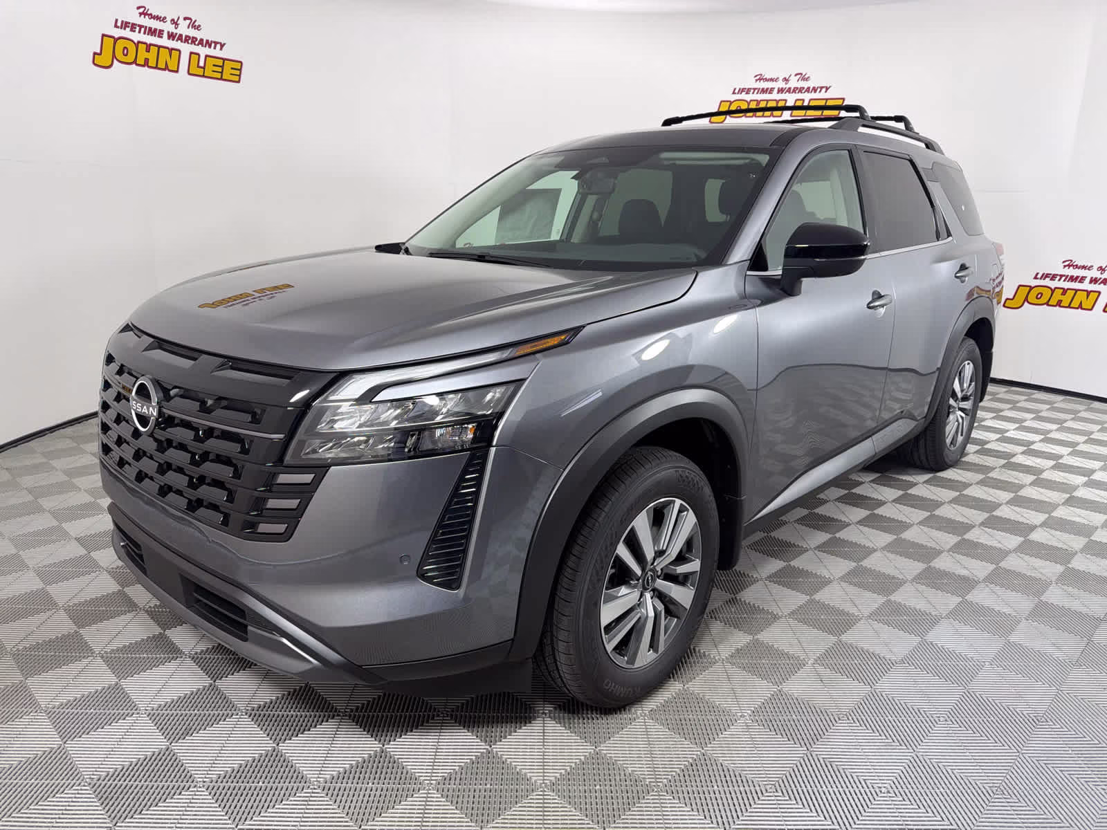 2026 Gun Metallic Nissan Pathfinder SL FWD SUV