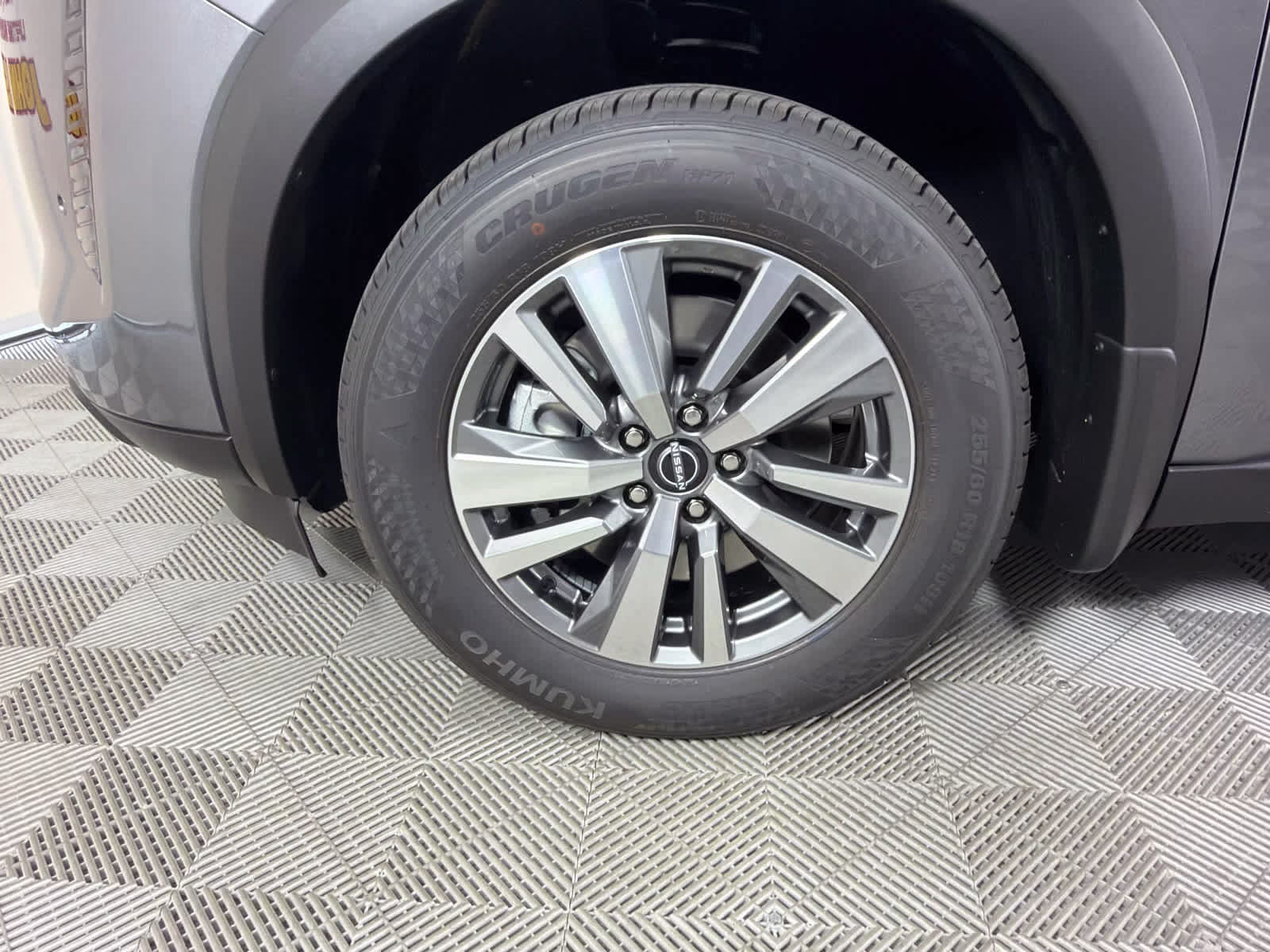 2026 Gun Metallic Nissan Pathfinder SL FWD SUV