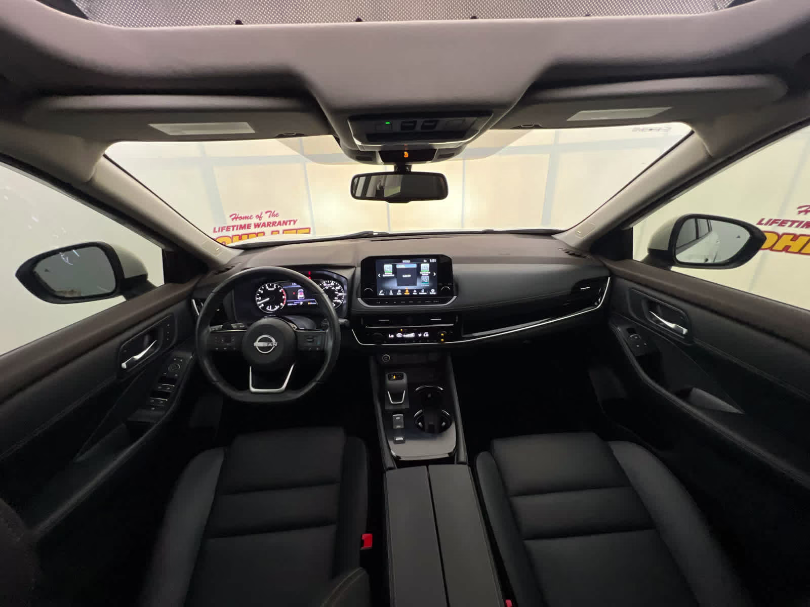 2023 Pearl White Tricoat Nissan Rogue SL FWD SUV
