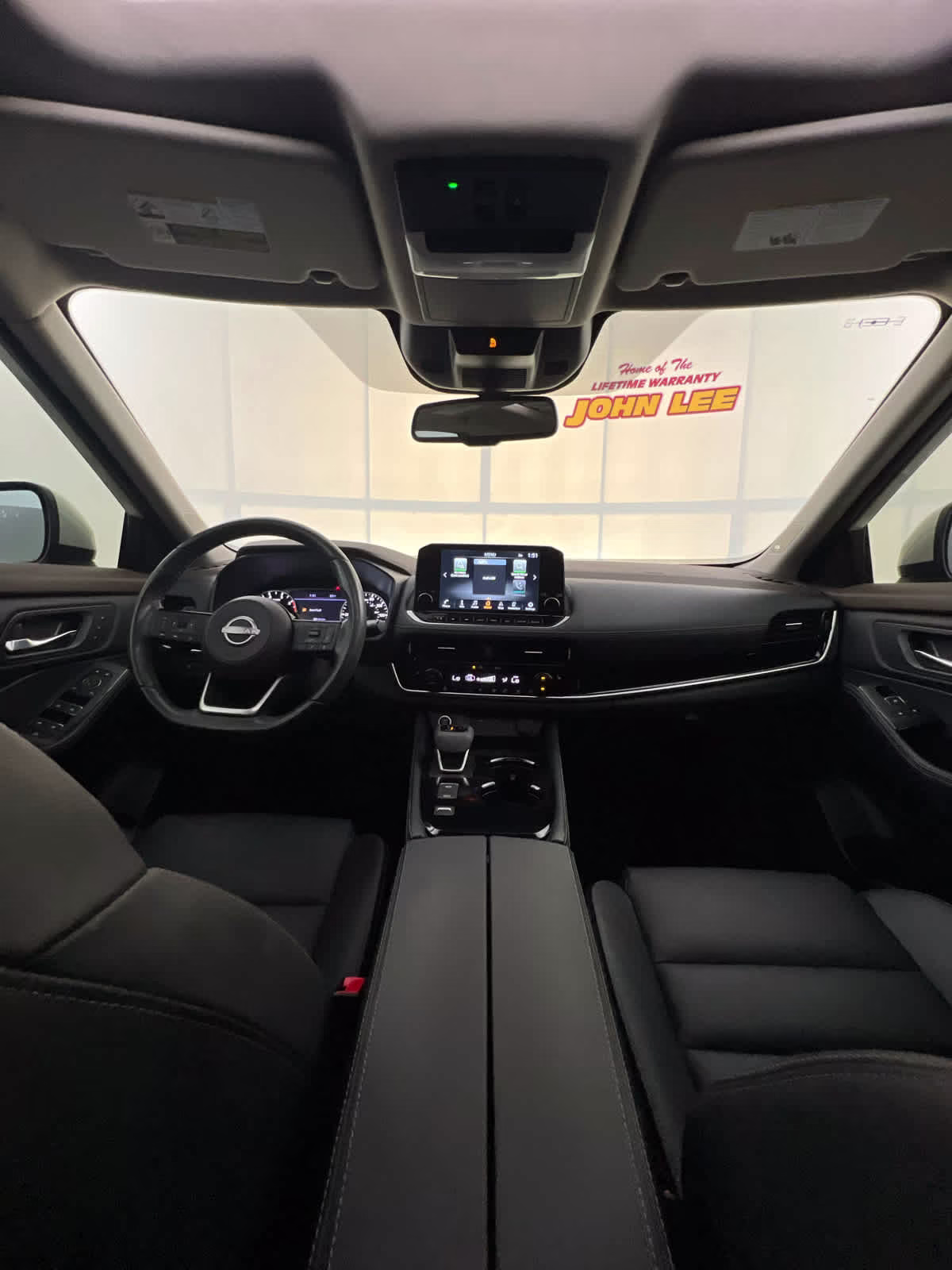 2023 Pearl White Tricoat Nissan Rogue SL FWD SUV