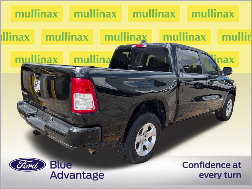 2024 Diamond Black Crystal Pearlcoat Ram 1500 Big Horn/Lone Star RWD Truck