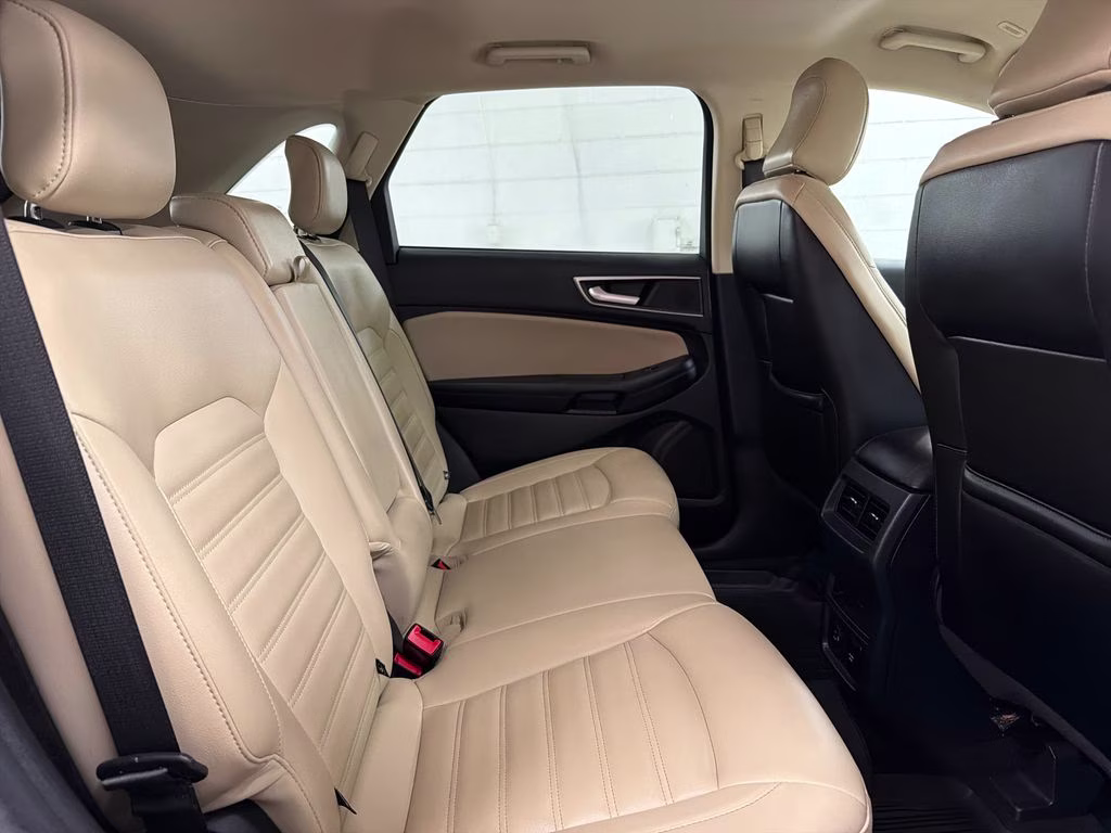 2021 Agate Black Metallic Ford Edge SEL AWD SUV