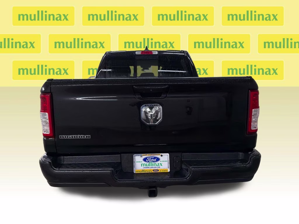 2024 Diamond Black Crystal Pearlcoat Ram 1500 Big Horn/Lone Star RWD Truck