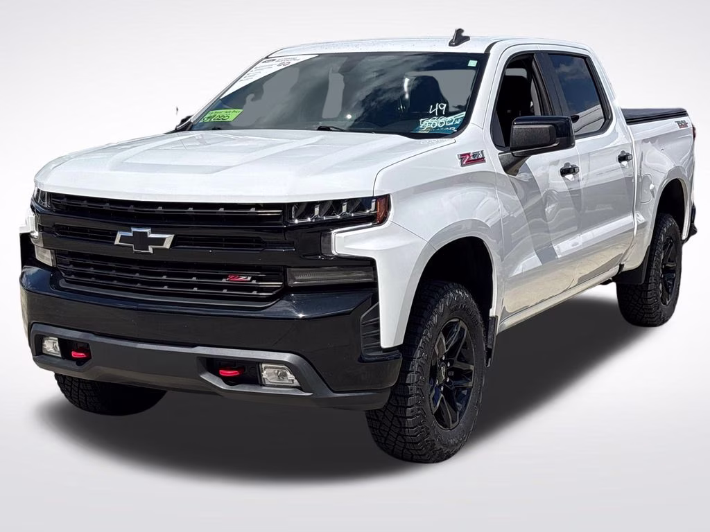 2021 Summit White Chevrolet Silverado 1500 LT Trail Boss 4X4 Truck