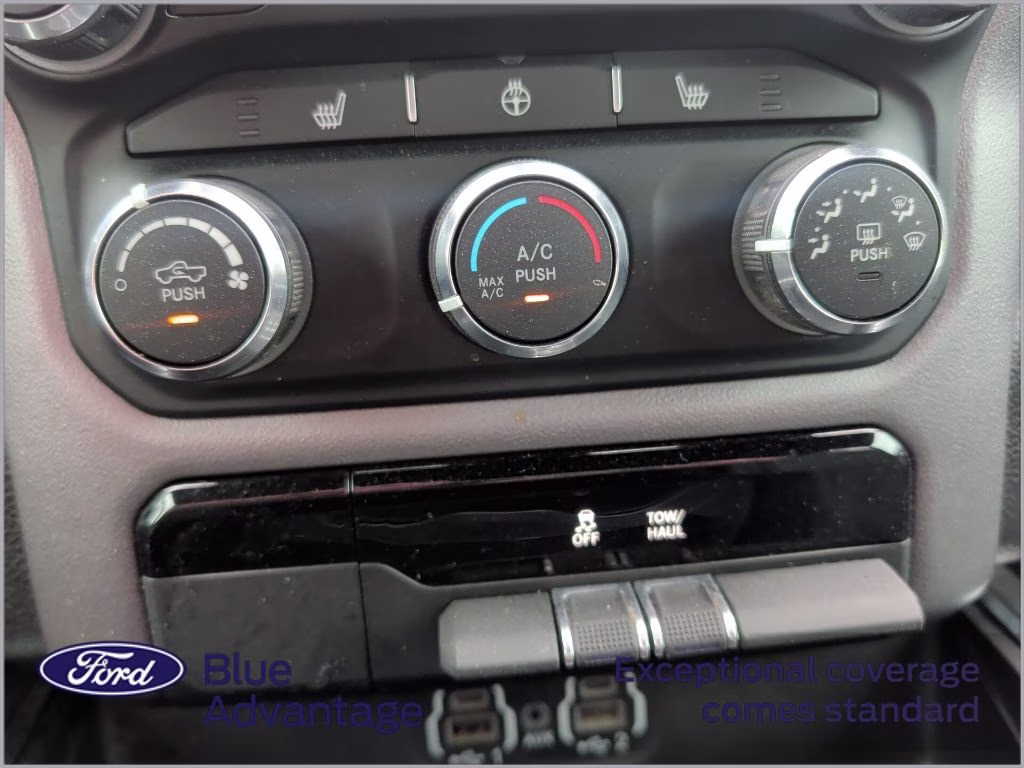 2024 Diamond Black Crystal Pearlcoat Ram 1500 Big Horn/Lone Star RWD Truck