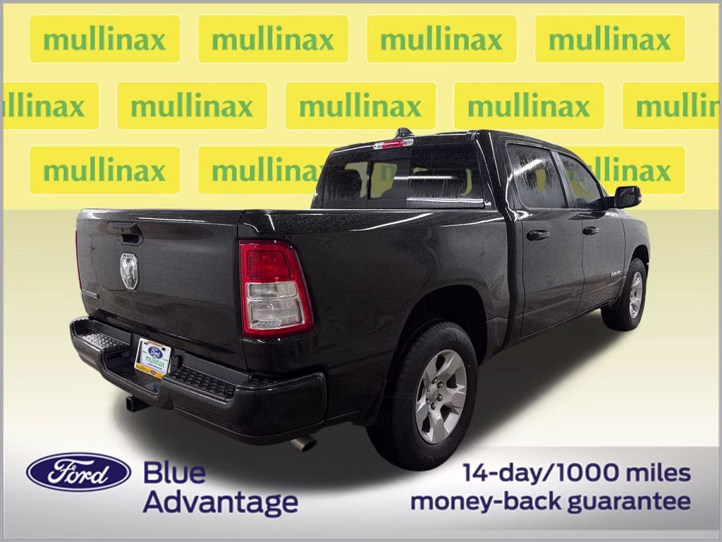 2024 Diamond Black Crystal Pearlcoat Ram 1500 Big Horn/Lone Star RWD Truck