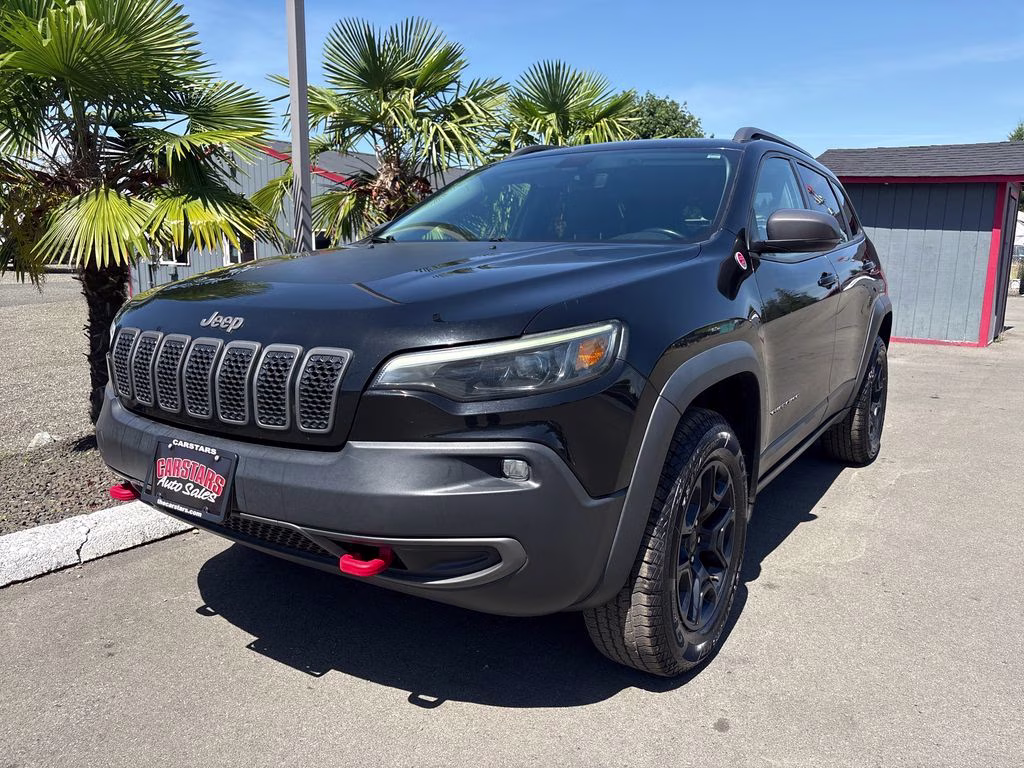 2020 Diamond Black Crystal Pearlcoat Jeep Cherokee Trailhawk 4X4 SUV