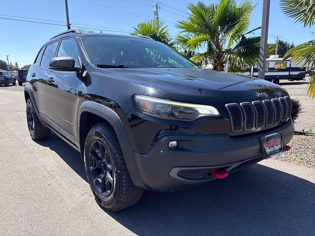 2020 Diamond Black Crystal Pearlcoat Jeep Cherokee Trailhawk 4X4 SUV