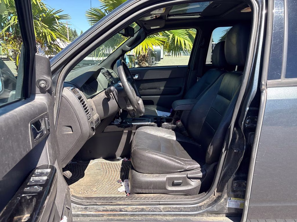 2009 Blue Ford Escape Limited 4X4 SUV