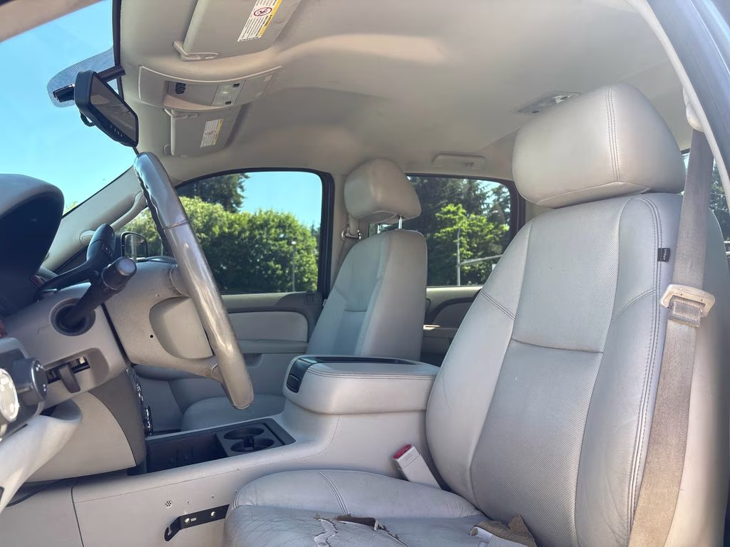 2014 Graystone Metallic Chevrolet Silverado 2500HD LTZ 4X4 Truck