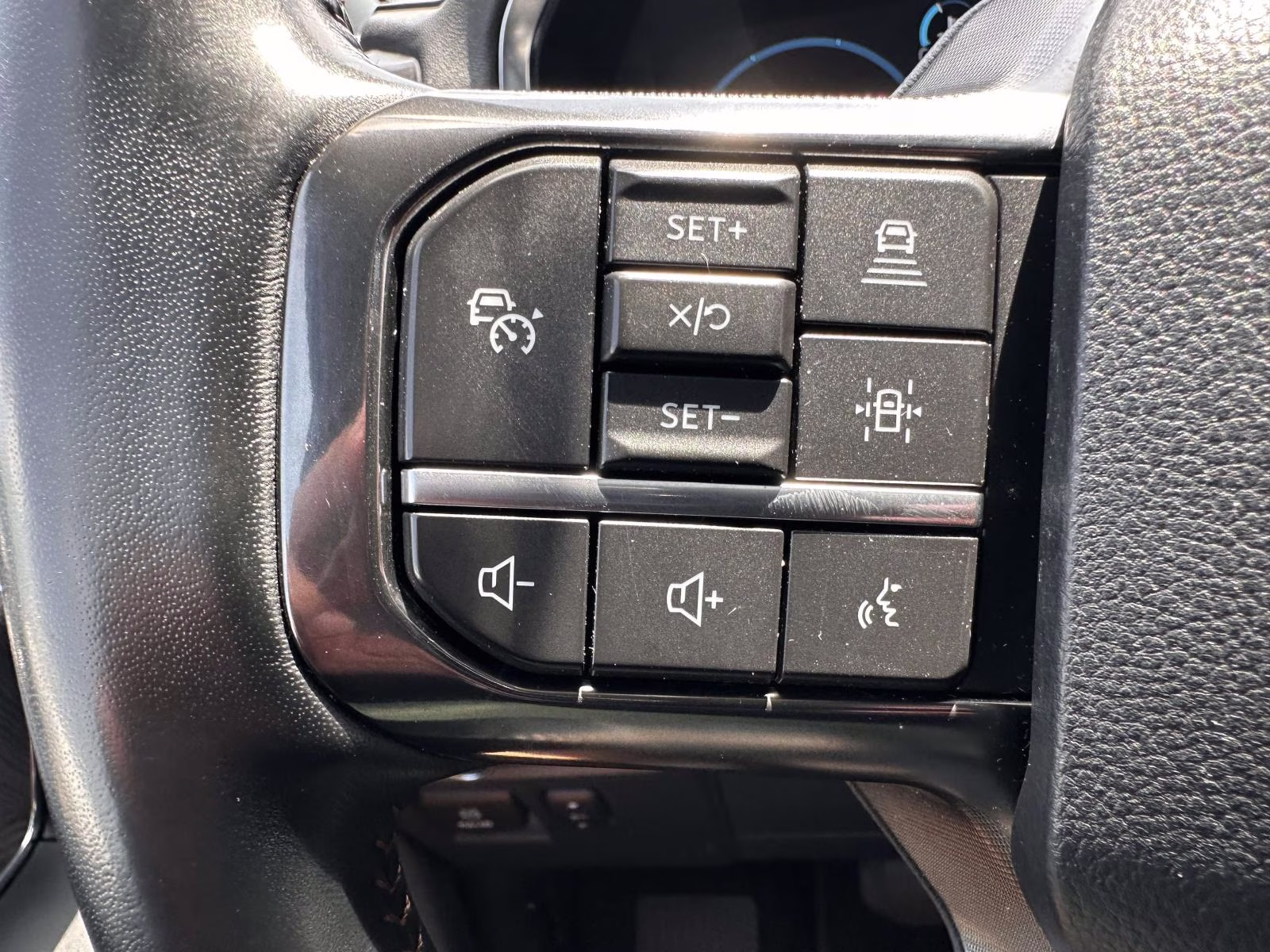 2023 Ford F-150 Platinum - Photo 21