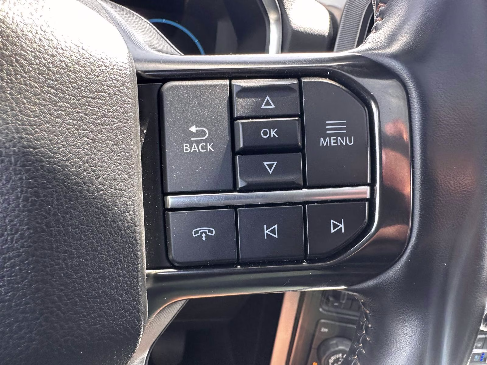 2023 Ford F-150 Platinum - Photo 22