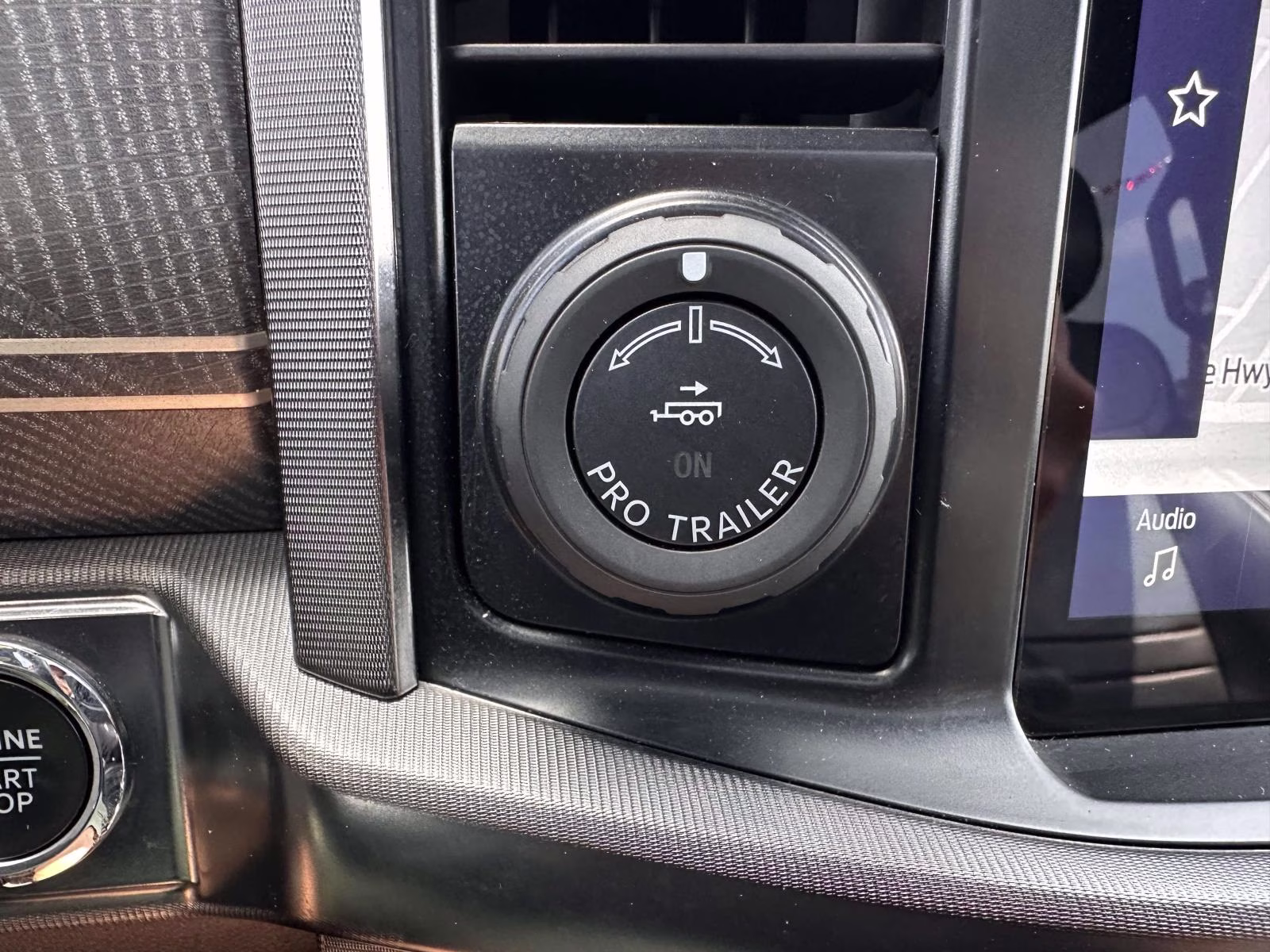 2023 Ford F-150 Platinum - Photo 25