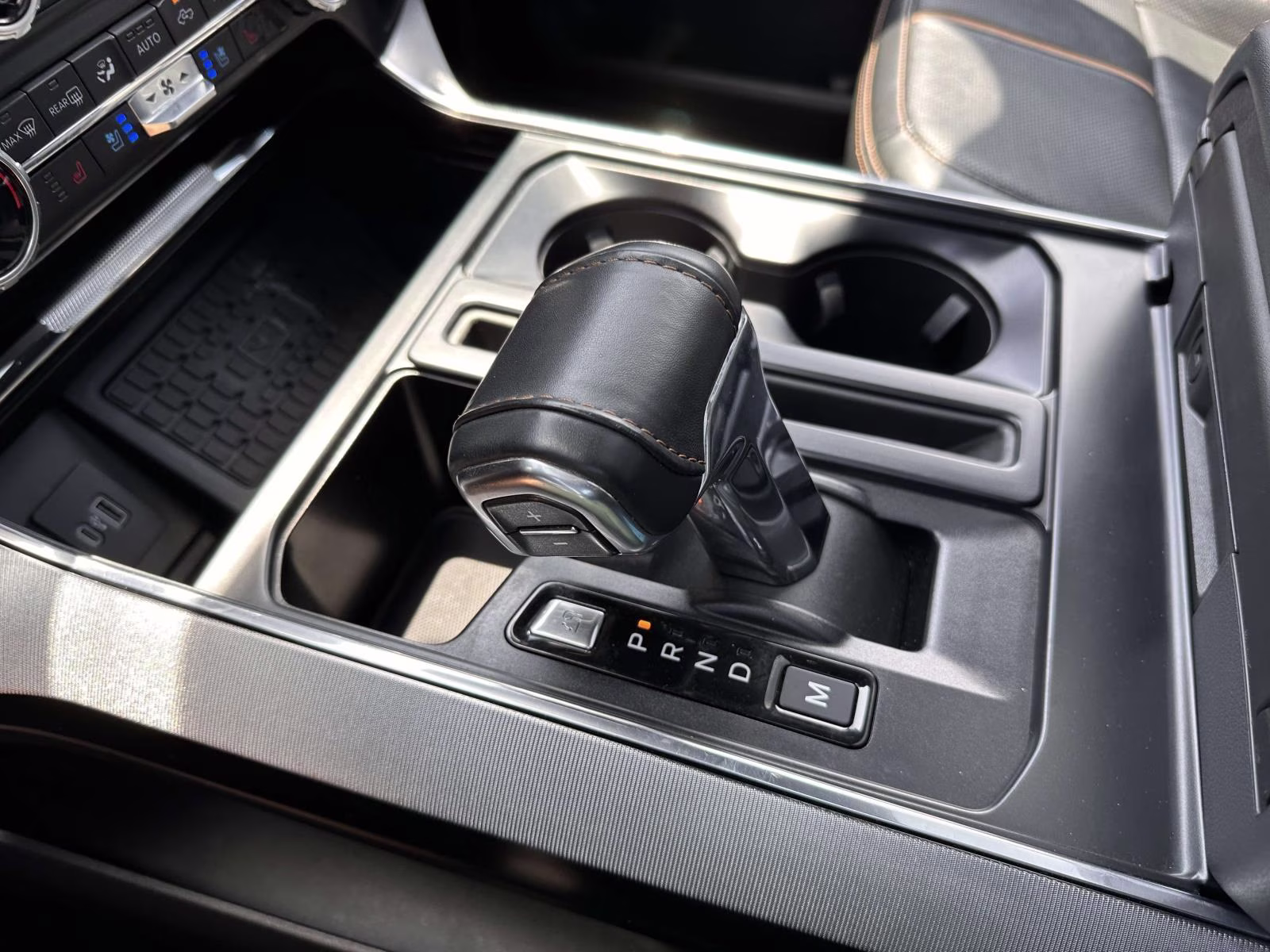 2023 Ford F-150 Platinum - Photo 31