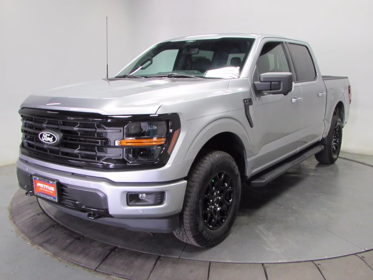 2026 Iconic Silver Metallic Ford F-150 XLT 4X4 Truck