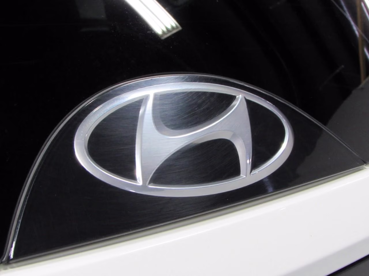2023 Serenity White Pearl Hyundai Tucson SEL AWD SUV